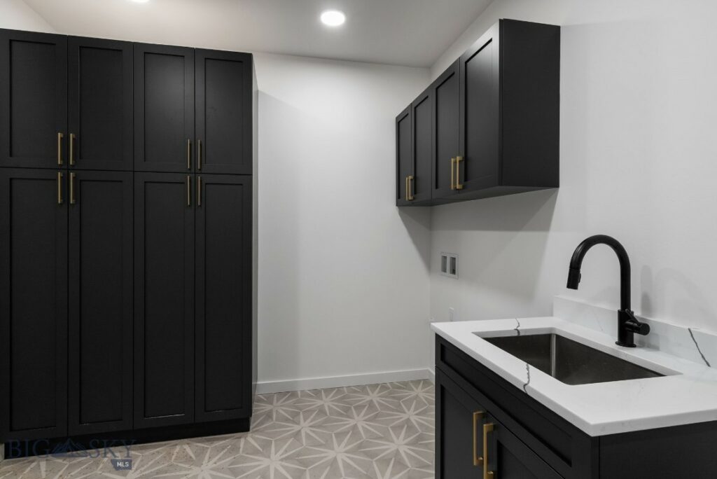 2939 S 30th Avenue, Bozeman MT 59718