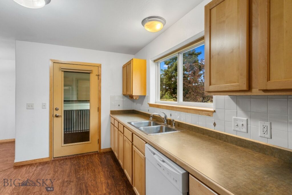 2948 Warbler Way, Bozeman MT 59718
