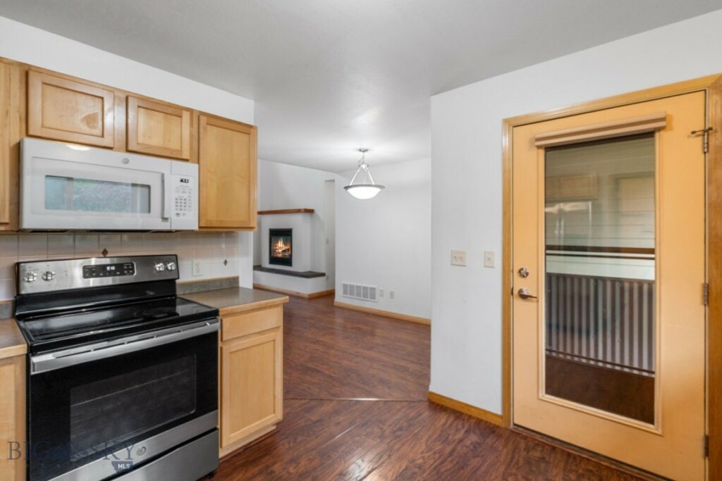 2948 Warbler Way, Bozeman MT 59718
