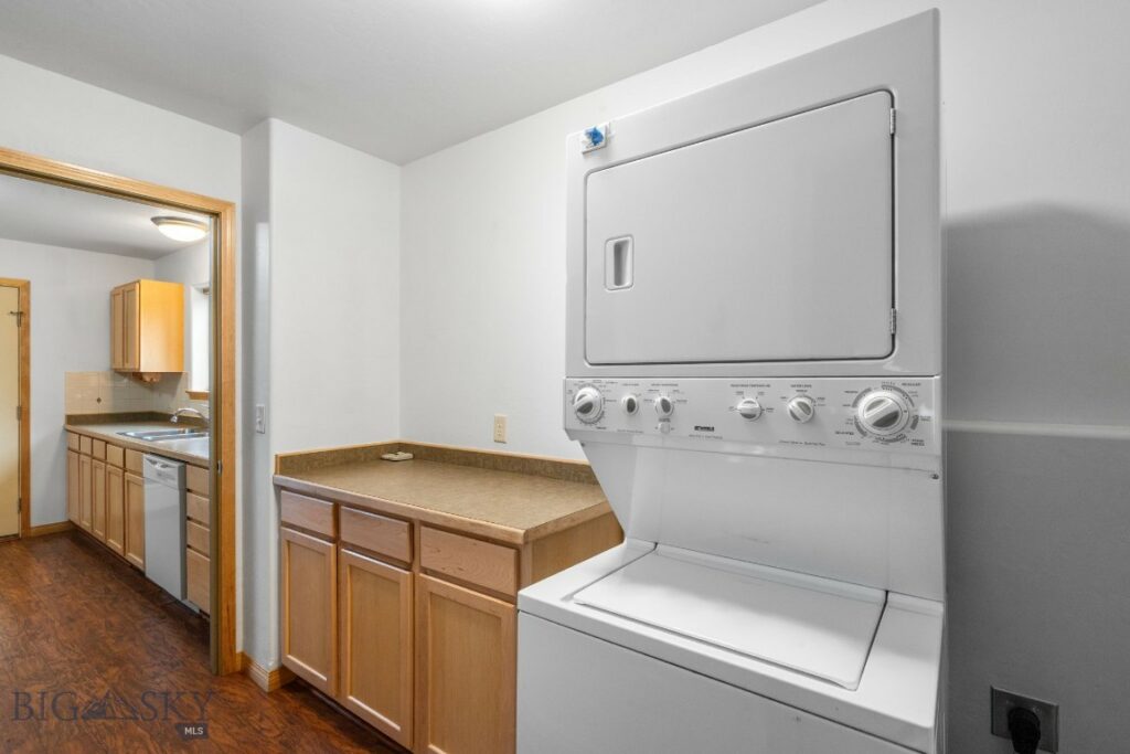 2948 Warbler Way, Bozeman MT 59718