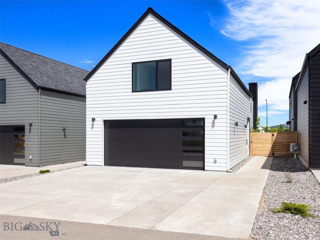 2949-2951 S 27th Avenue, Bozeman MT 59718