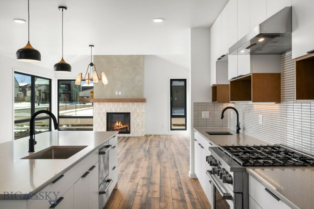 2989 S 30th Avenue, Bozeman MT 59718