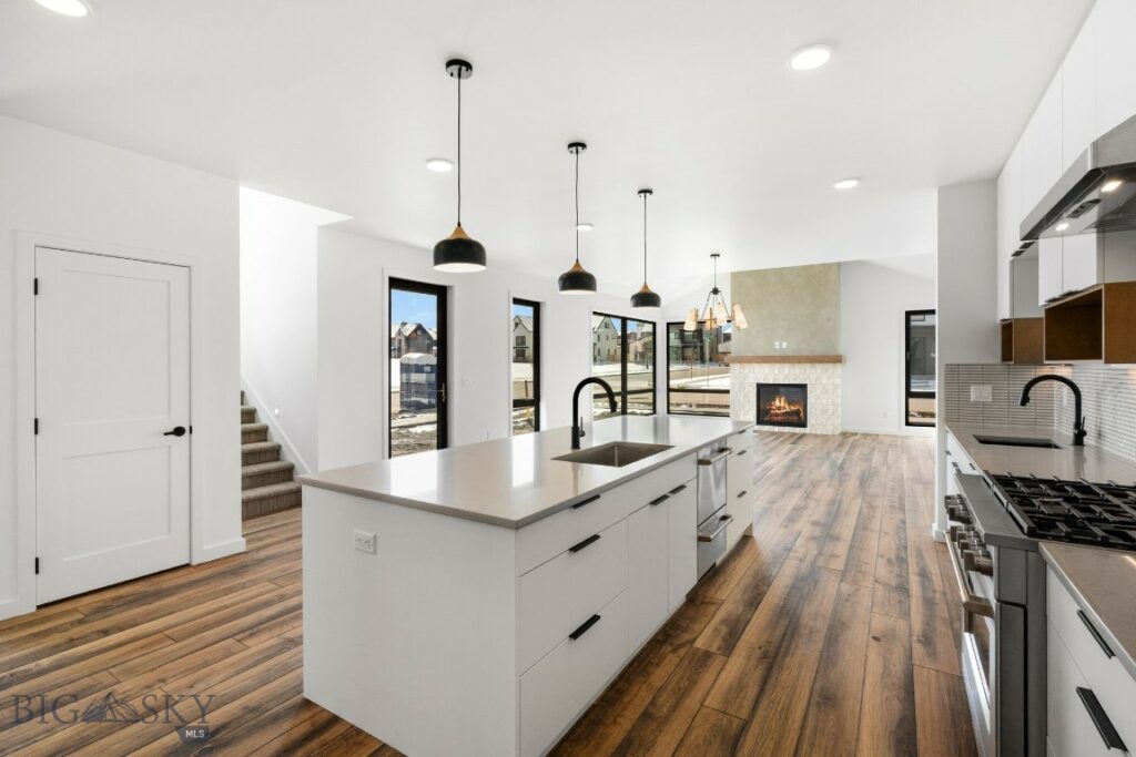 2989 S 30th Avenue, Bozeman MT 59718