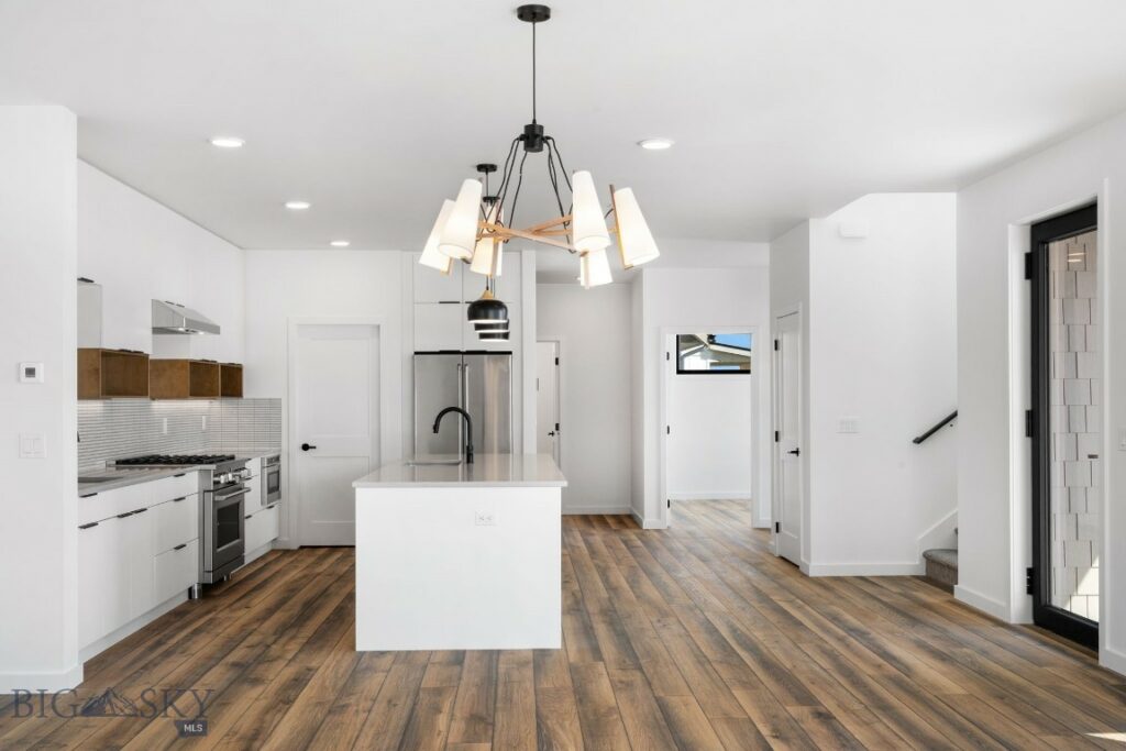 2989 S 30th Avenue, Bozeman MT 59718
