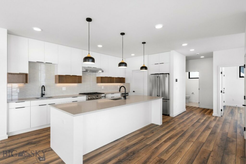 2989 S 30th Avenue, Bozeman MT 59718