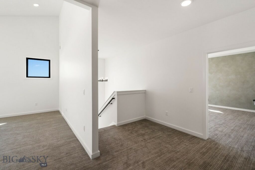 2989 S 30th Avenue, Bozeman MT 59718