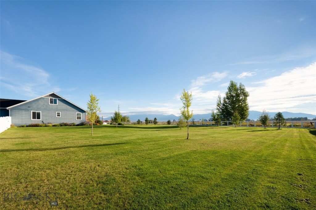 300 Stewart Loop, Bozeman MT 59718