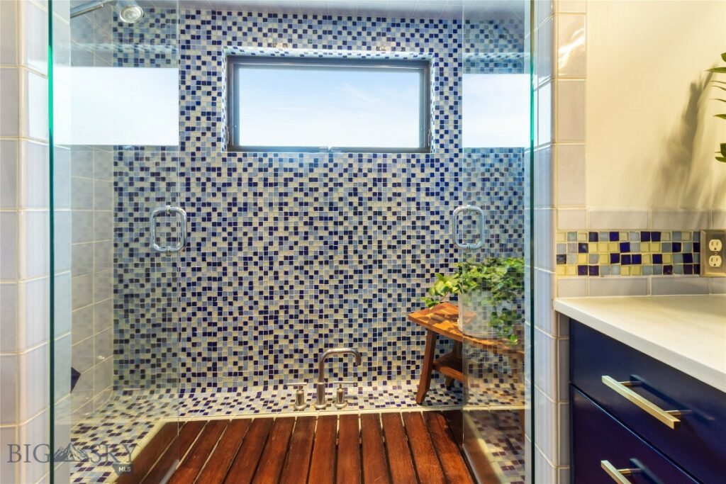 301 N Black, Bozeman MT 59715