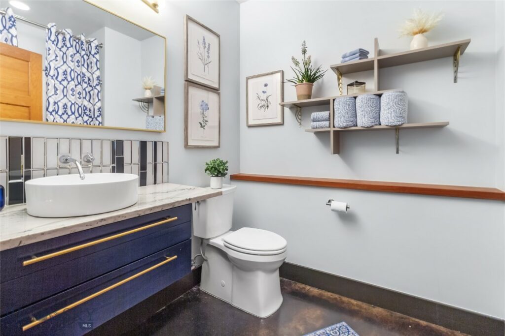301 N Black, Bozeman MT 59715