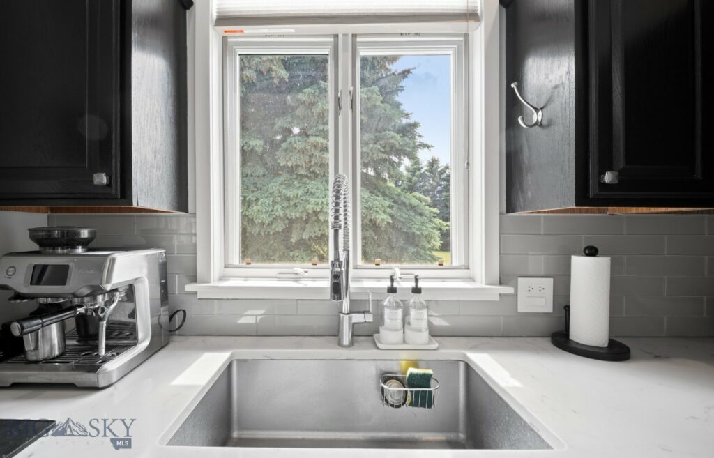 3015 Branding Iron Road, Bozeman MT 59715