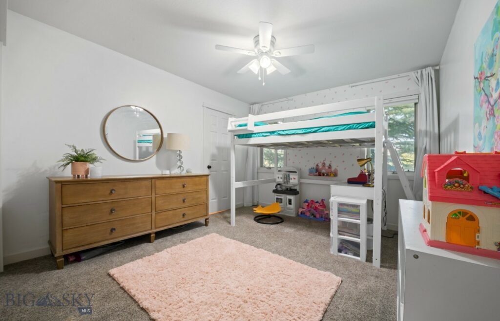 3015 Branding Iron Road, Bozeman MT 59715