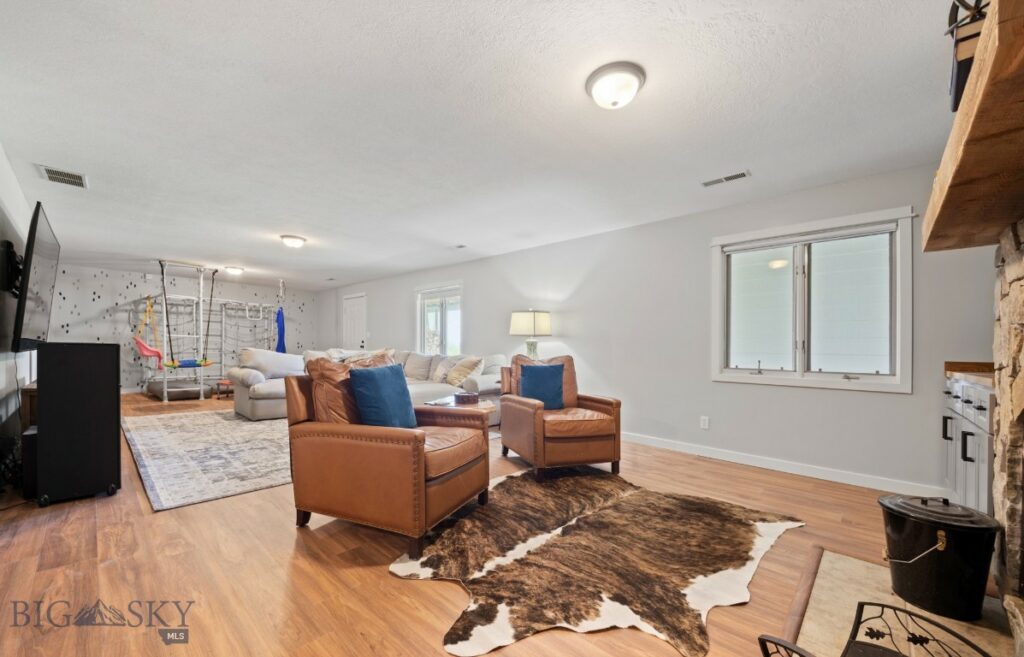 3015 Branding Iron Road, Bozeman MT 59715