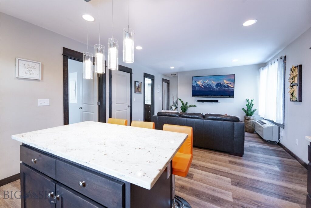 303 S 19th Avenue, Bozeman MT 59718