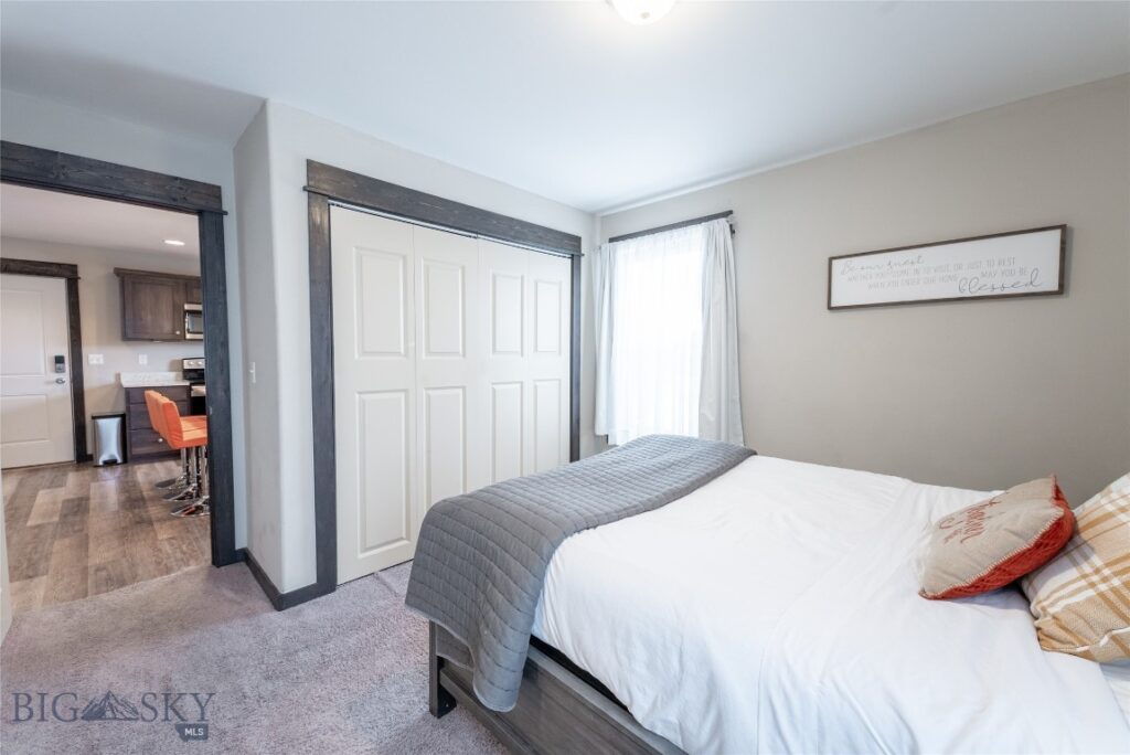 303 S 19th Avenue, Bozeman MT 59718