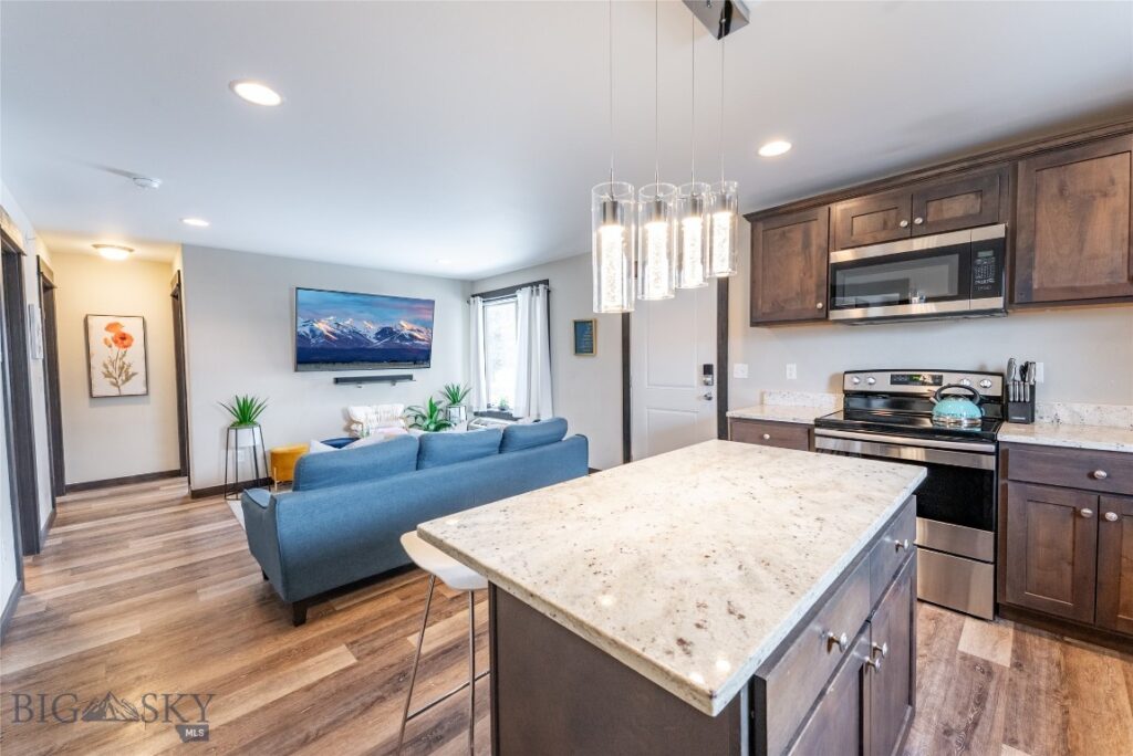 303 S 19th Avenue, Bozeman MT 59718