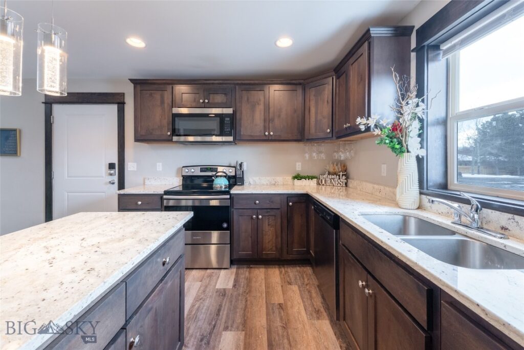 303 S 19th Avenue, Bozeman MT 59718