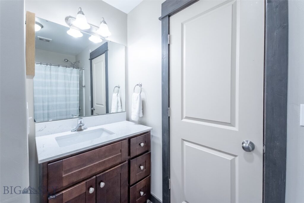 303 S 19th Avenue, Bozeman MT 59718