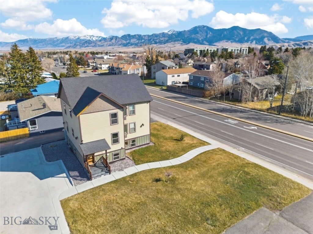 303 S 19th Avenue, Bozeman MT 59718