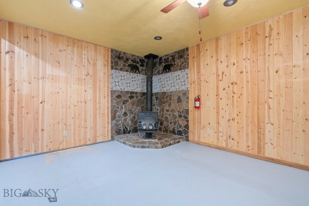 3030 Woodchuck Road, Bozeman MT 59715