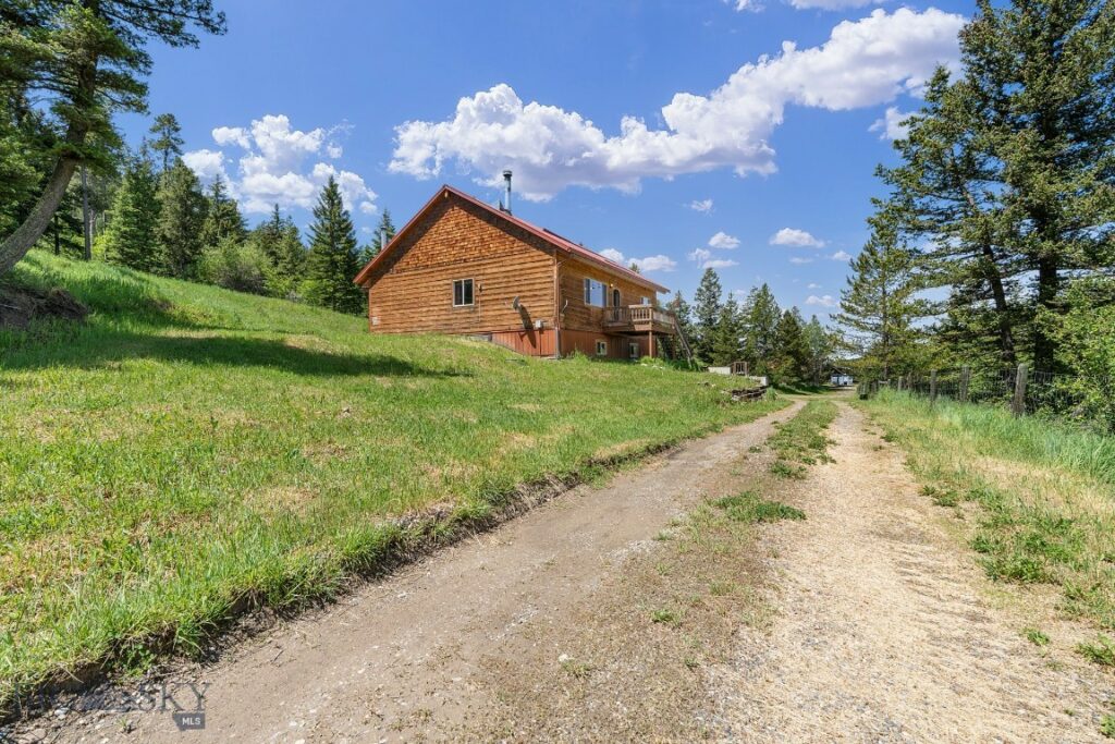 3030 Woodchuck Road, Bozeman MT 59715