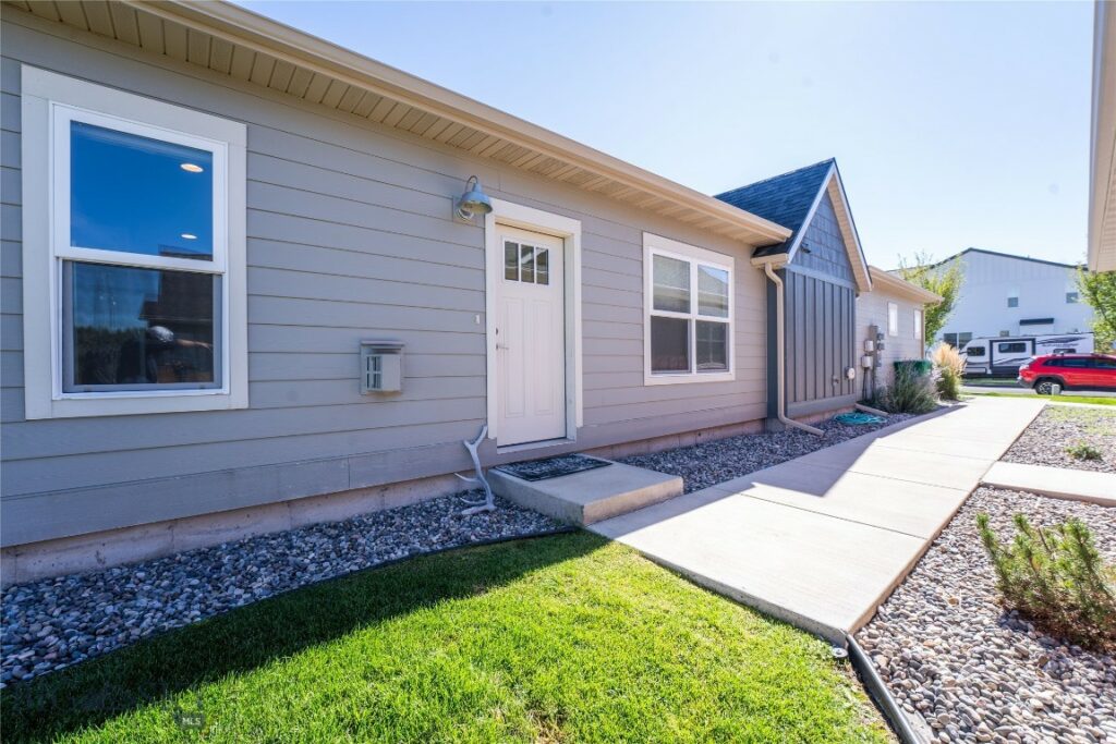 3035 Breeze Lane, Bozeman MT 59715