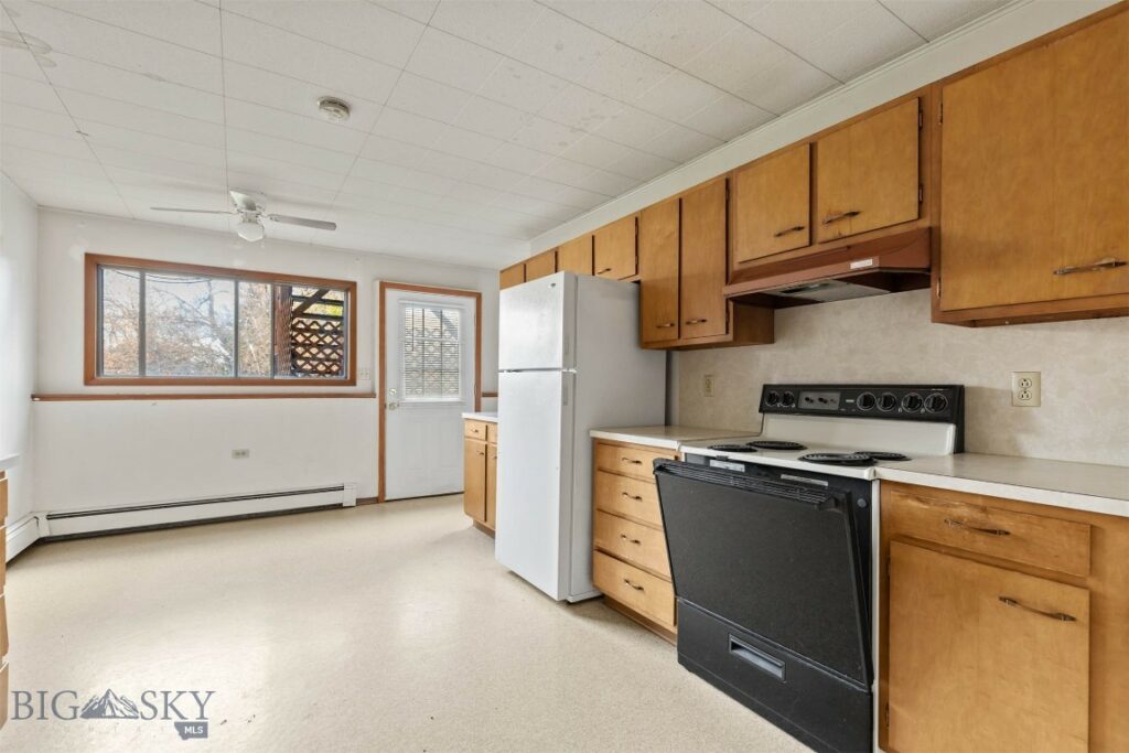 304 N 16th Avenue, Bozeman MT 59715