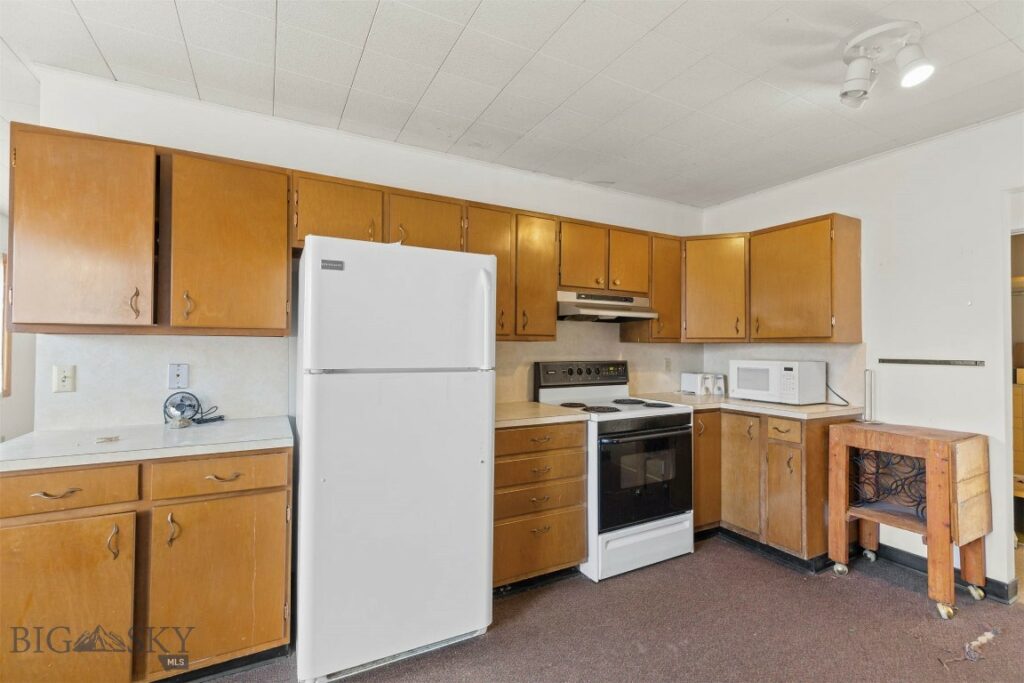 304 N 16th Avenue, Bozeman MT 59715