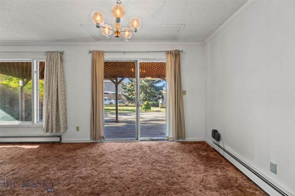 305 S 14th Avenue, Bozeman MT 59715