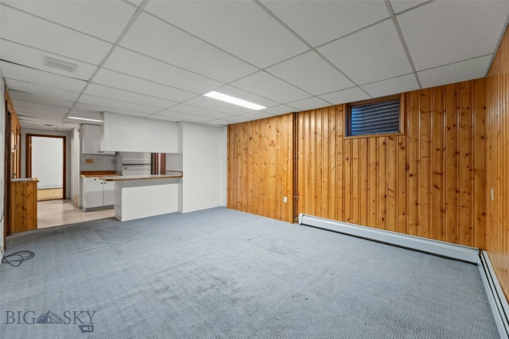 305 S 14th Avenue, Bozeman MT 59715