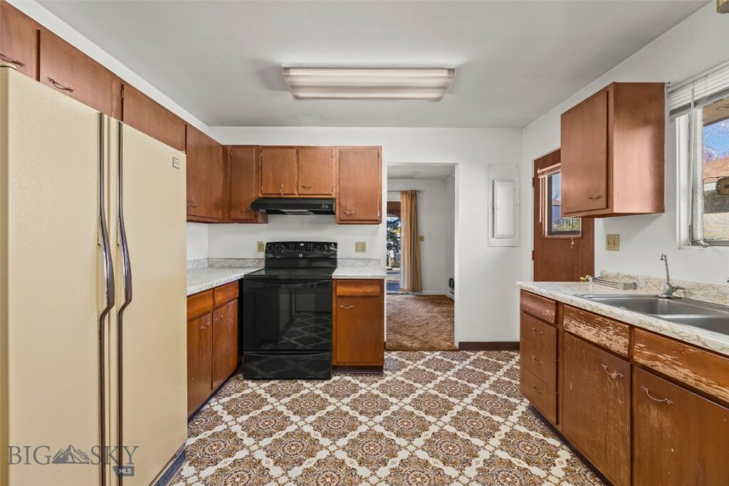 305 S 14th Avenue, Bozeman MT 59715