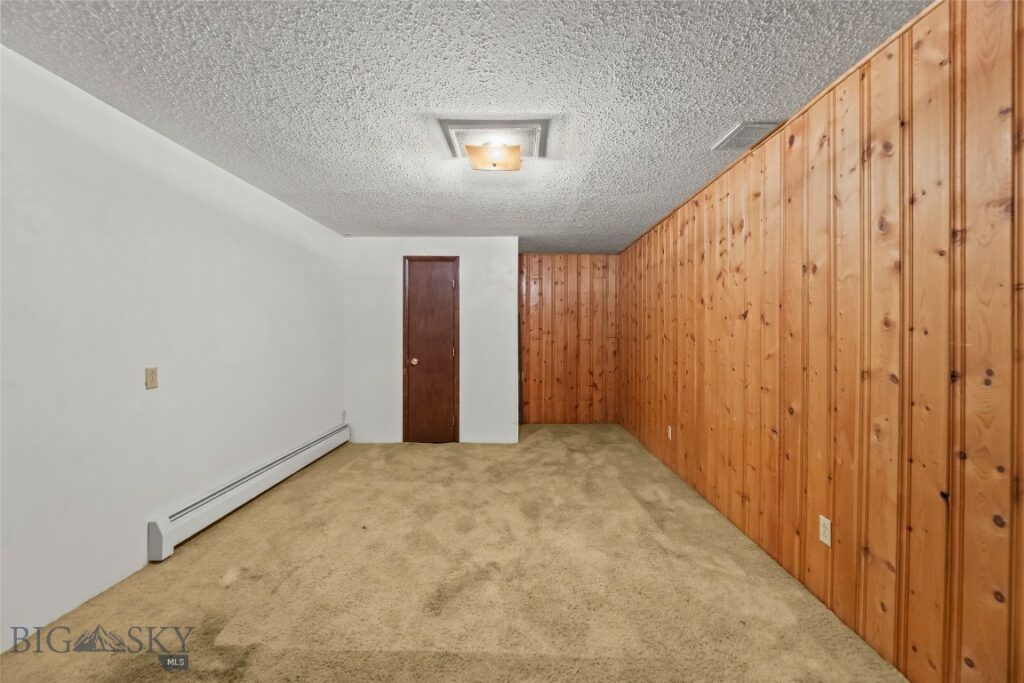 305 S 14th Avenue, Bozeman MT 59715