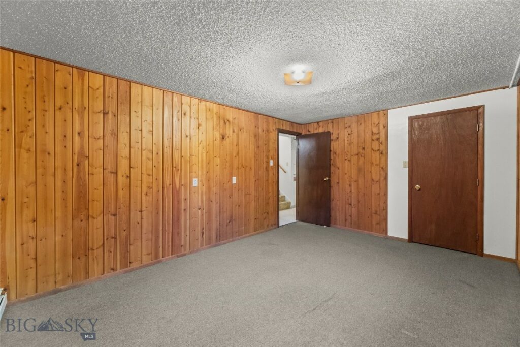 305 S 14th Avenue, Bozeman MT 59715