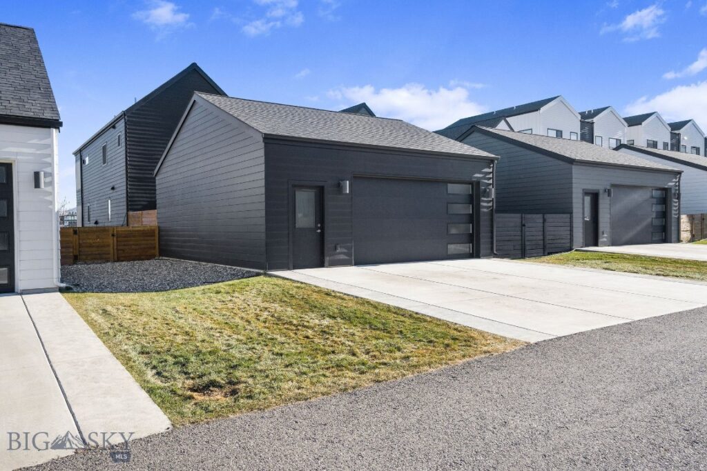 3051 S 27th Avenue, Bozeman MT 59718