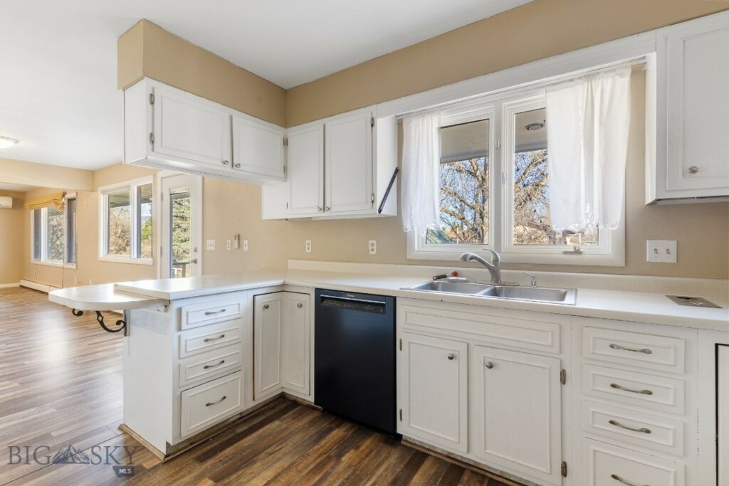 306 S 14th Avenue, Bozeman MT 59715