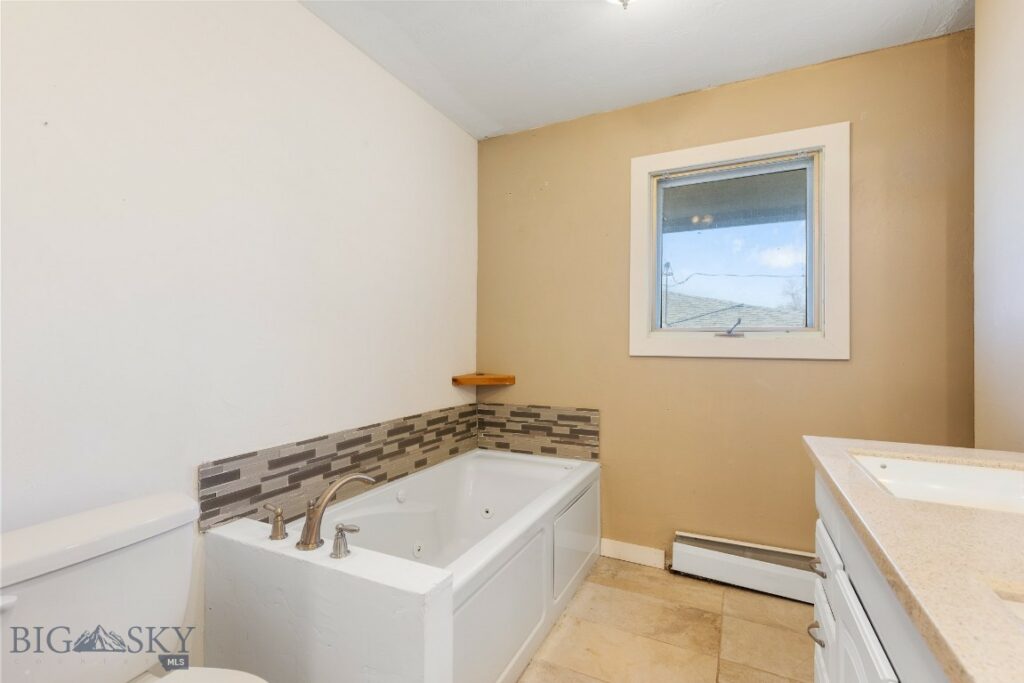 306 S 14th Avenue, Bozeman MT 59715