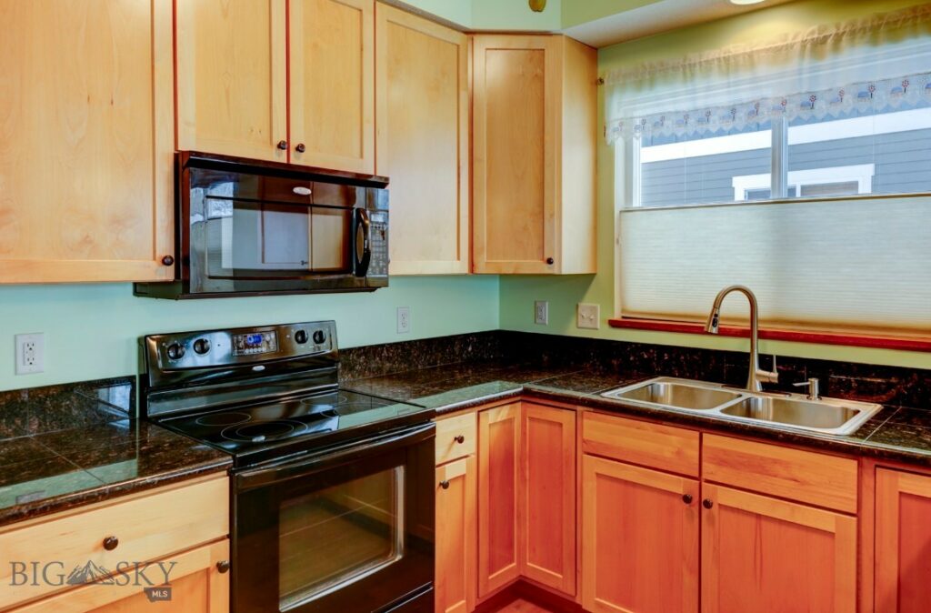 307 Stillwater Creek Drive, Bozeman MT 59718