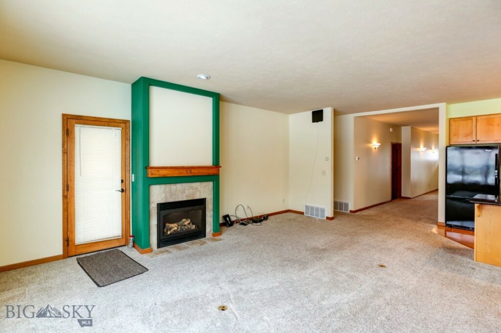307 Stillwater Creek Drive, Bozeman MT 59718