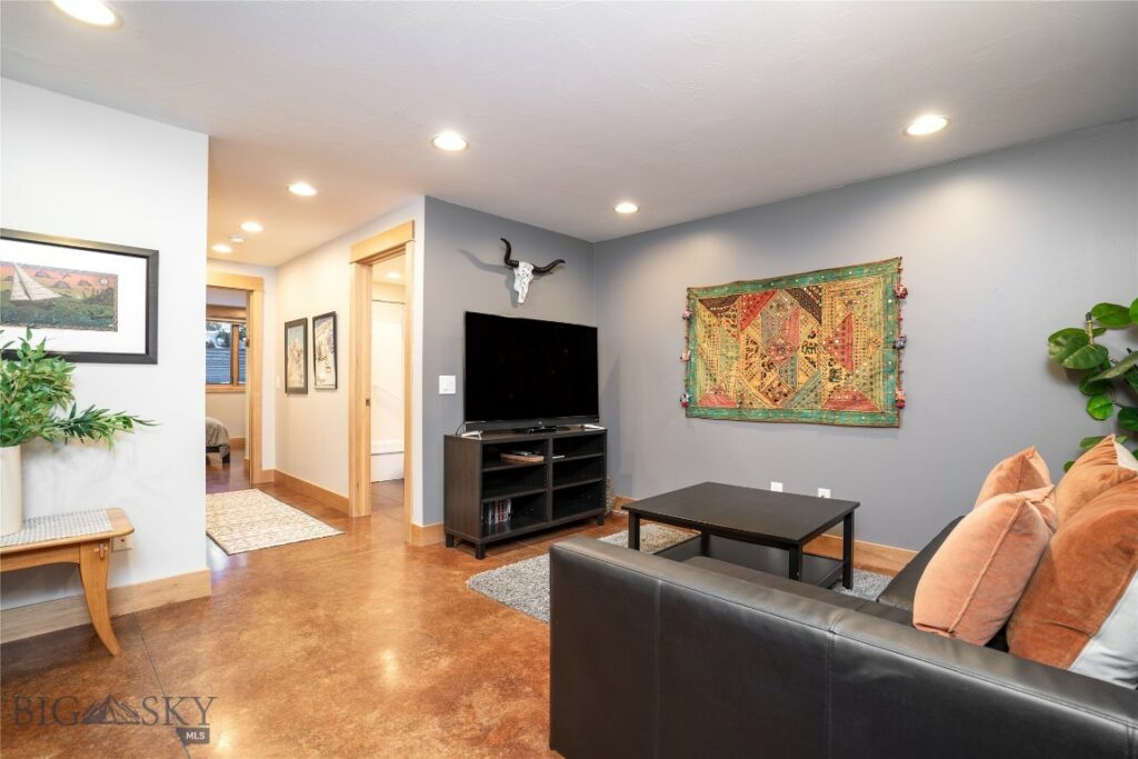 309 N Black Avenue, Bozeman MT 59715