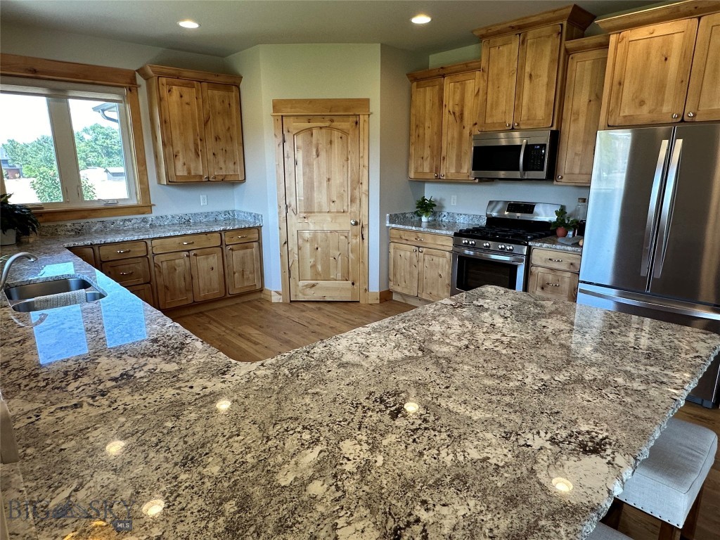 31 Cayuse Trail, Bozeman MT 59718