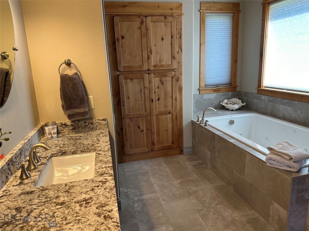 31 Cayuse Trail, Bozeman MT 59718