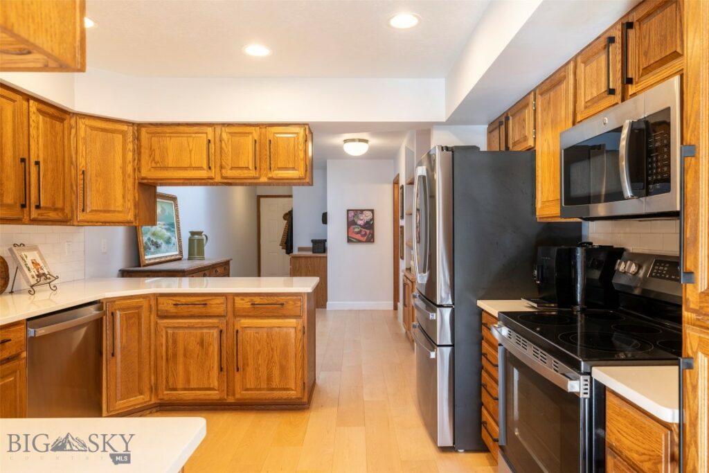 31 Hoffman Drive, Bozeman MT 59715