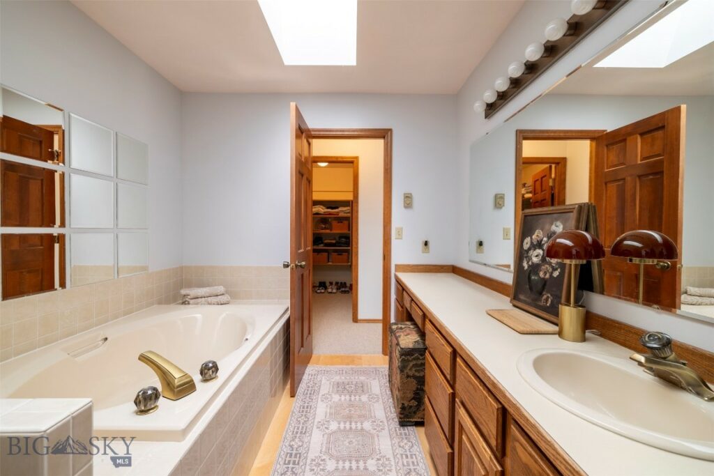 31 Hoffman Drive, Bozeman MT 59715
