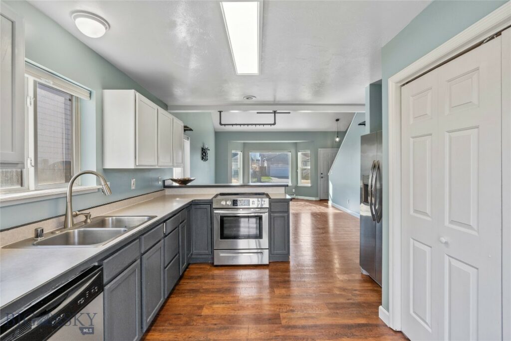 310 Golden Valley Drive, Bozeman MT 59718