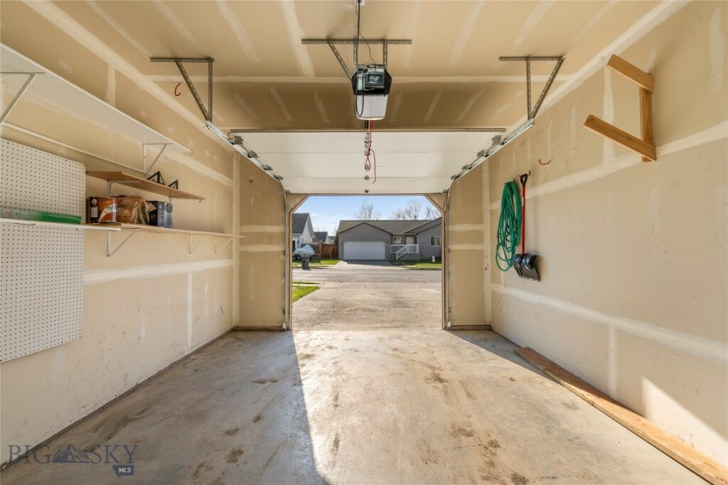 310 Golden Valley Drive, Bozeman MT 59718
