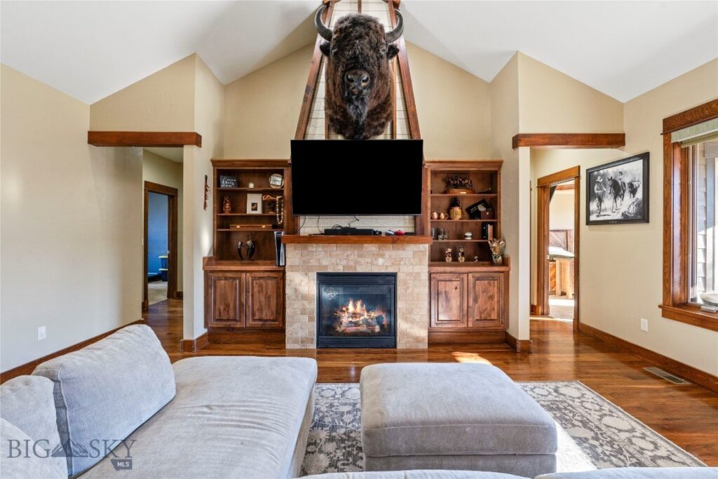 311 Cedar Wood, Bozeman MT 59718