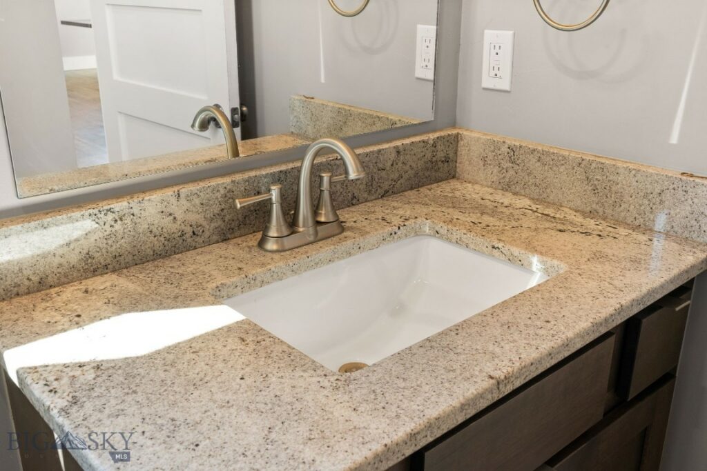 3139 Blackbird Drive, Bozeman MT 59718