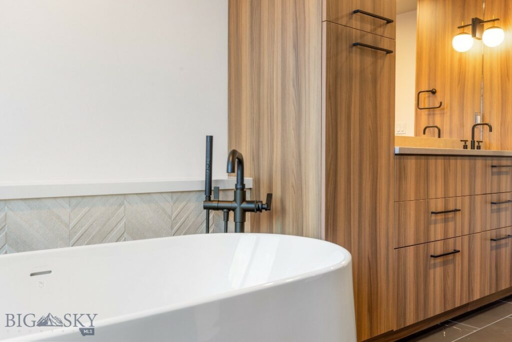 315 N Tracy Avenue, Bozeman MT 59715