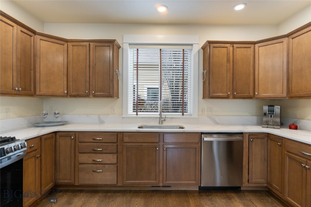 3150 Summer View Lane, Bozeman MT 59715