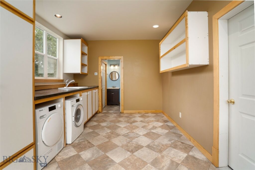 316 N Tracy Avenue, Bozeman MT 59715