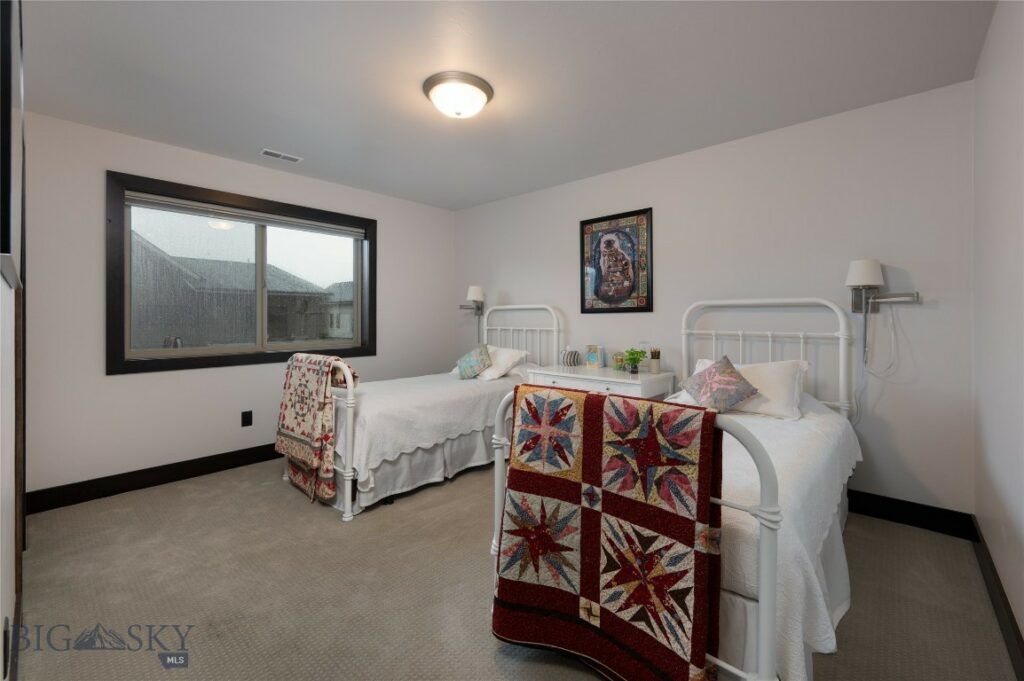 3165 Summer View Lane, Bozeman MT 59715